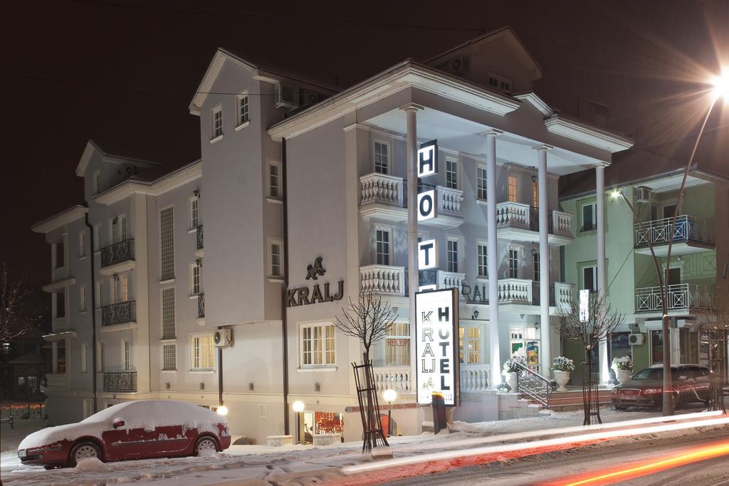 Hotel Kralj Vrnjačka Banja Rum bild
